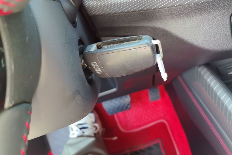 Used Audi Q2L 2022 35 TFSI Progressive Dynamic Edition
