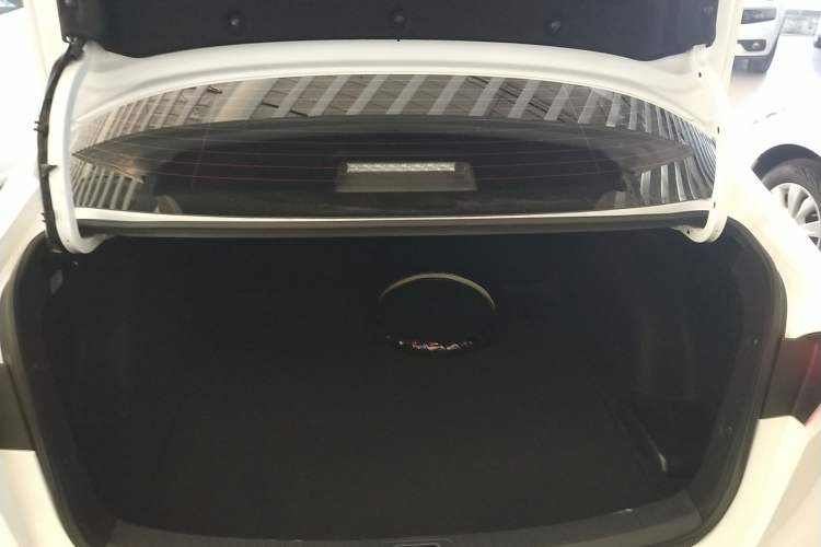 Used Toyota Levin 2021 Dual-Motor 1.8H E-CVT Leading Edition
