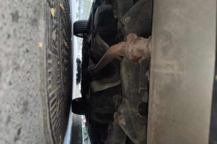 Used Land X7 2015 2.0T Panoramic Prestige Edition
