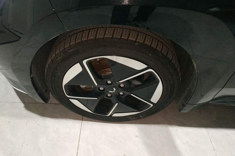 Used Wuling Xingguang 2024 Co-Creation Edition 510 Advanced Model
