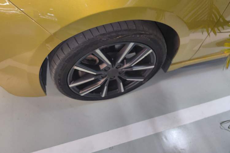 Used Lynk & Co 03 2019 03+ 2.0TD Automatic Hunter Edition
