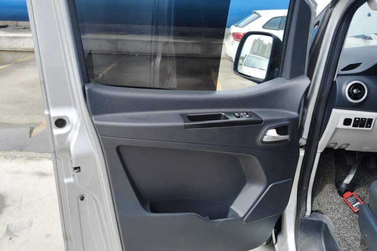 Used  M3 2023 PLUS 1.5T 5/7-seat Classic Edition