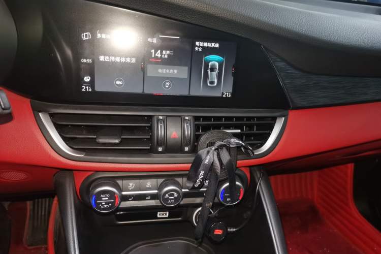 Used Alfa Romeo Giulia 2021 2.0T 280HP Luxury Edition