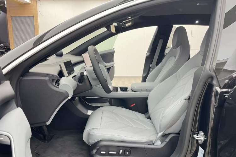 Used Nio ET5T 2025 75 kWh Touring
