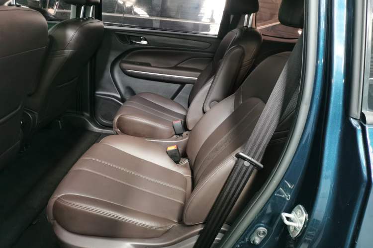 Used GAC Trumpchi M6 2019 270T Automatic Luxury Edition (7-seater) China V Standard
