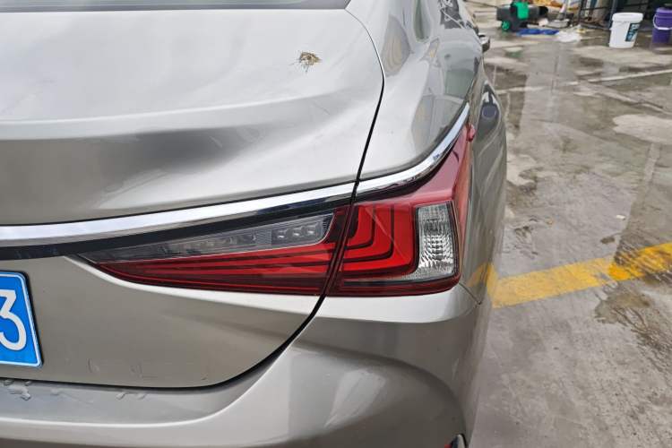 Used Lexus ES 2020 200 Excellence Edition
