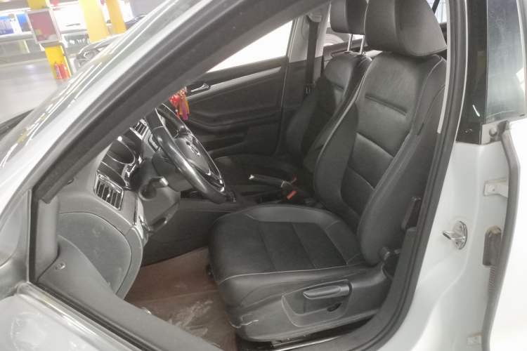 Used Volkswagen Sagitar 2018 1.6L Automatic Comfort Model
