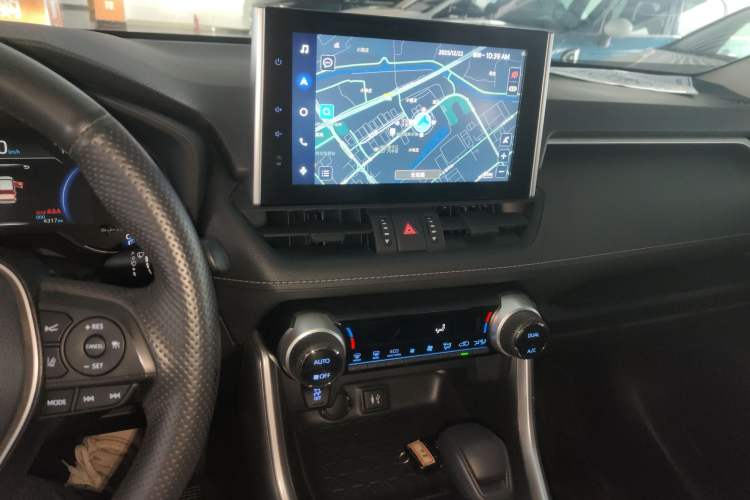 Used Toyota RAV4 Rongfang Plug-in Hybrid 2022 2.5L Two-Wheel Drive Elite Pro
