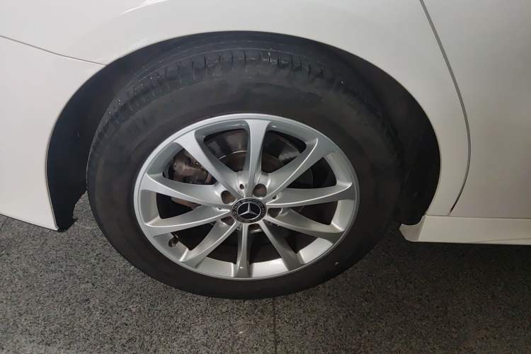 Used Mercedes-Benz A-Class 2021 A 200 L Sport Sedan Fashion Model