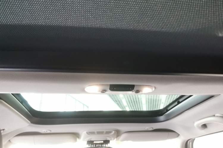 Used  MINI 2015 1.5T COOPER Fun Five-Door Edition
