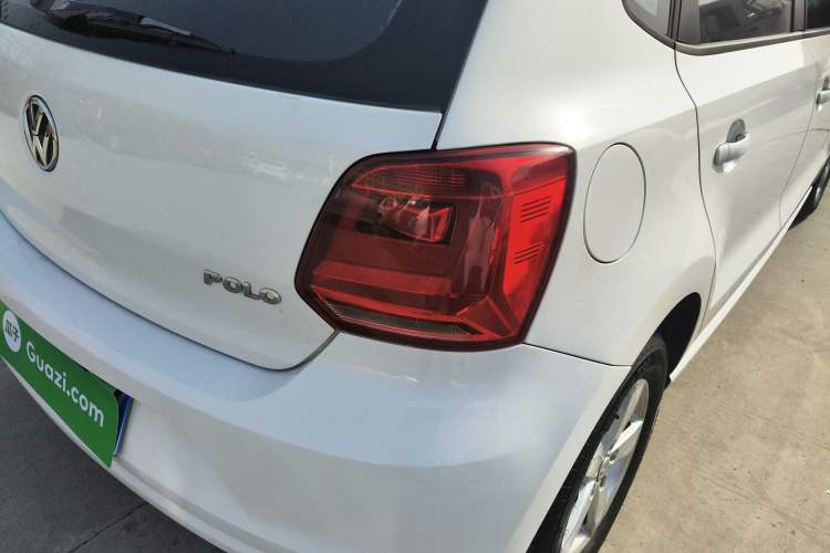 Used Volkswagen Polo 2016 1.4L Manual Fashion Model
