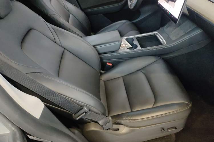 Used Tesla Model Y 2021 Performance High-Performance All-Wheel-Drive Version
