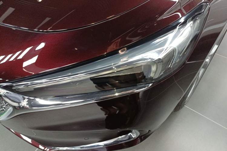 Used Buick LaCrosse 2022 Avenir Avia First Edition
