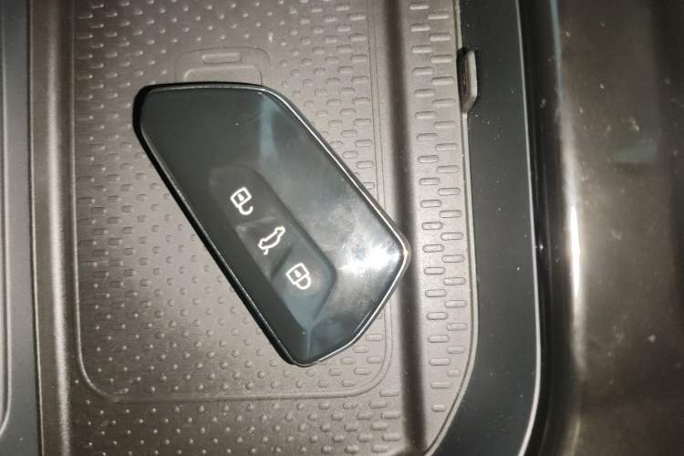 Used Volkswagen Lamando 2024 Lavida L 280TSI DSG Cool & Spicy Edition