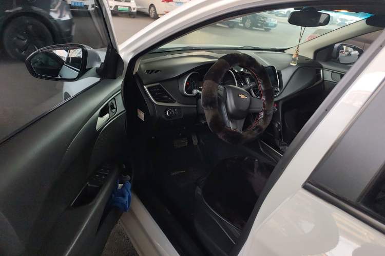 Used Chevrolet Cavalier 2016 1.5L Automatic Enjoyment Edition