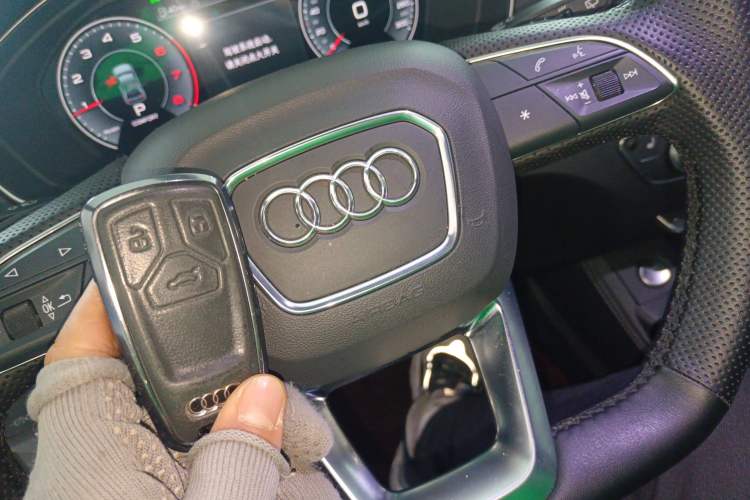 Used Audi Q5L 2023 40T Luxury Dynamic Model