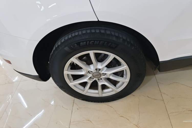 Used Audi Q5 2015 40 TFSI Trendy Edition
