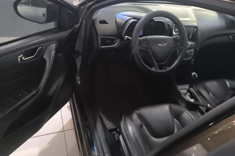 Used Chery Arrizo 5 2016 1.5L CVT Trendsetting Edition
