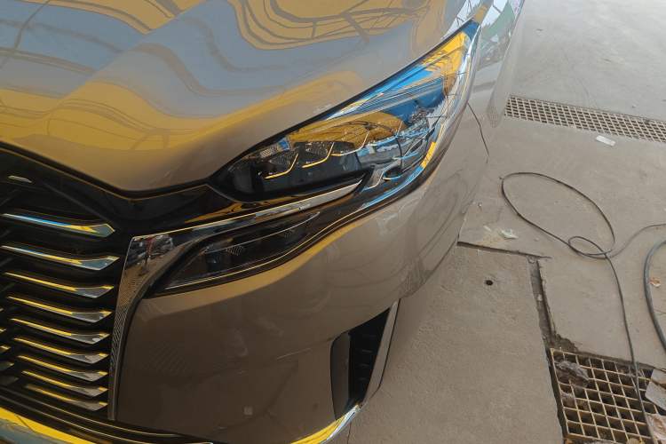 Used Buick GL8 2023 ES Lu Zun Luxury Model
