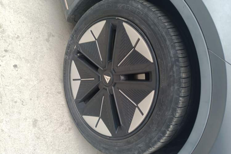 Used  SL03 2022 1.5L 1200 Extended-Range Version
