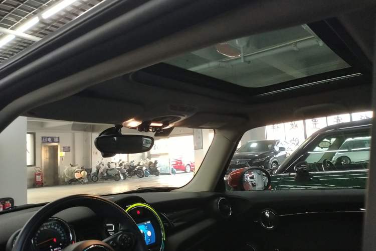 Used  MINI 2020 1.5T ONE PLUS