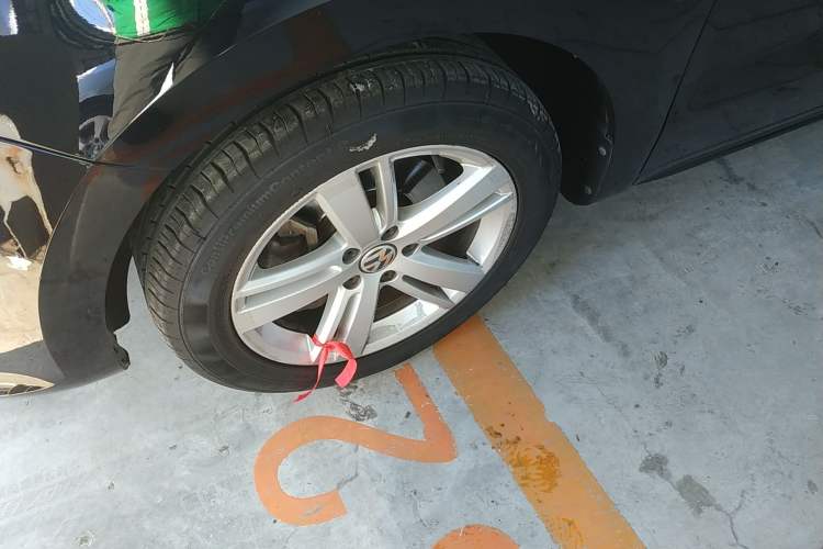 Used Volkswagen Sharan 2015 1.8TSI Comfort Model
