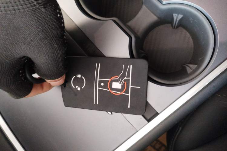 Used Tesla Model Y 2024 Rear-Wheel-Drive Version