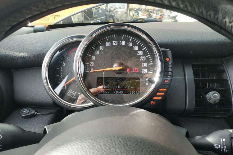 Used  MINI 2014 1.2T ONE
