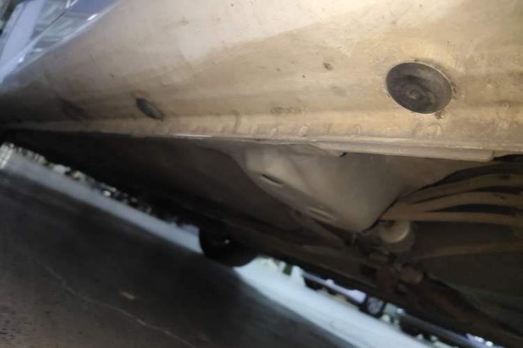 Used Roewe 350 2015 1.5L Automatic Luxury Sunroof Edition
