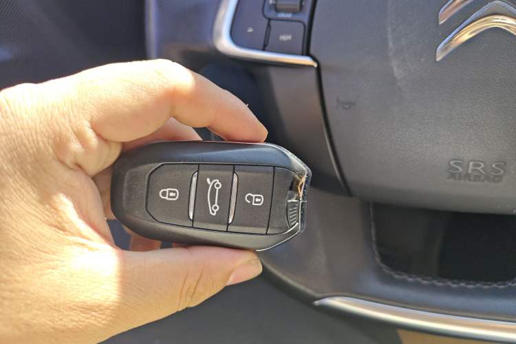 Used Citroen C4L 2014 1.8L Intelligent Drive Automatic Dynamic Model
