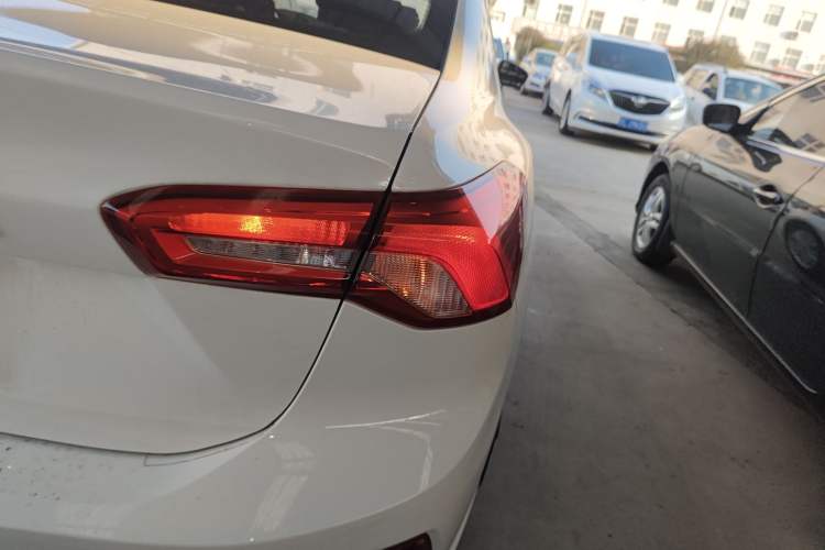 Used Ford Focus 2020 Sedan 1.5L Automatic Sharp Edition
