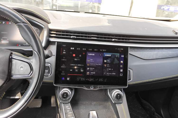 Used Lynk & Co 05 2020 2.0TD Two-Wheel Drive Shine Halo