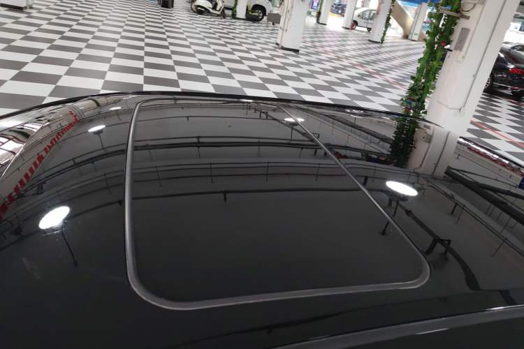 Used Toyota Camry 2016 2.0E 10th Anniversary Elite Edition