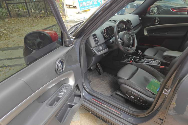 Used  JCM COUNTRYMAN 2021 2.0T JOHN COOPER WORKS ALL-IN