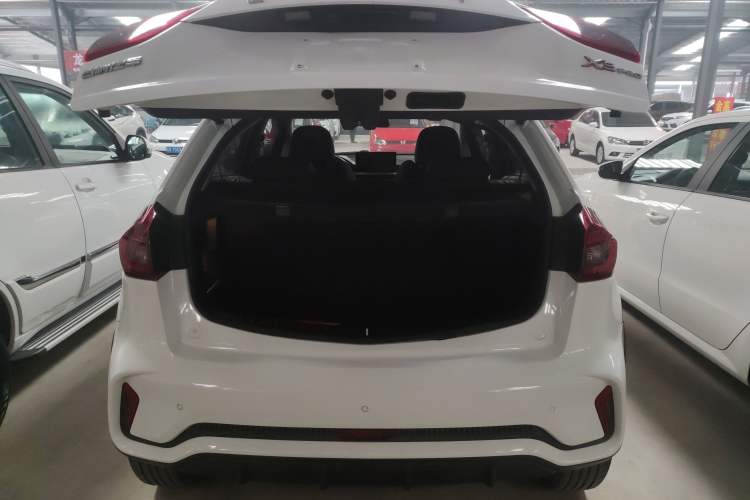 Used Geely Auto Vision X3 2021 PRO 1.5L CVT Deluxe Model