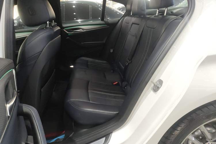 Used BMW 5 Series 2018 525i M Sport Package
