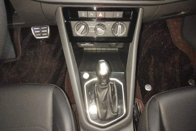 Used Jetta VS5 2019 280TSI Automatic Enjoyment Model
