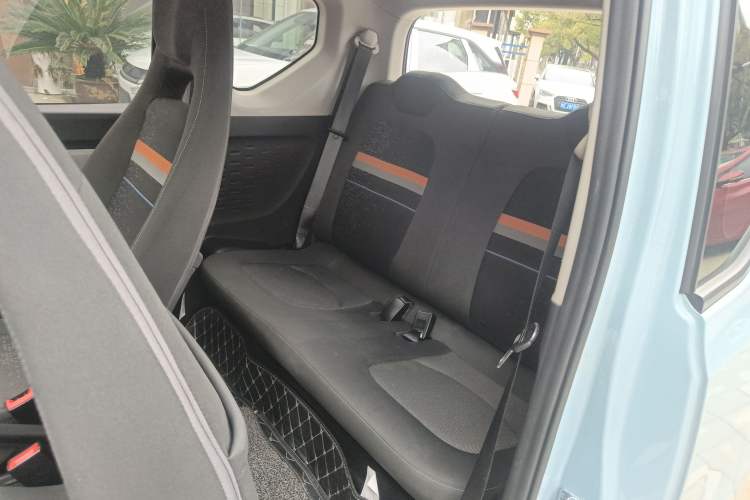 Used Wuling Hongguang MINIEV 2021 Macaron Fashion Model Lithium Iron Phosphate