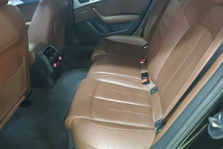 Used Audi A6L 2018 30th Anniversary Edition 45 TFSI quattro Sport model
