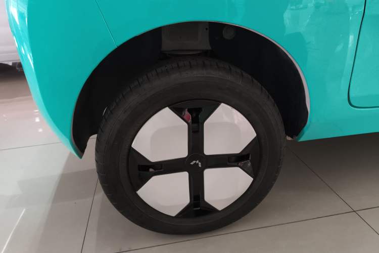 Used Wuling Hongguang MINIEV 2021 Macaron Premium Model – Lithium Iron Phosphate