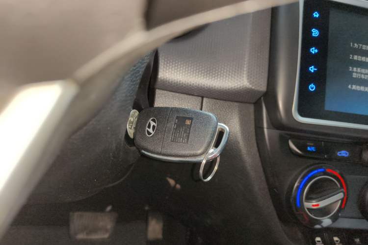 Used Hyundai Verna 2017 1.4L Automatic YueXiang Connected Version China V Standard
