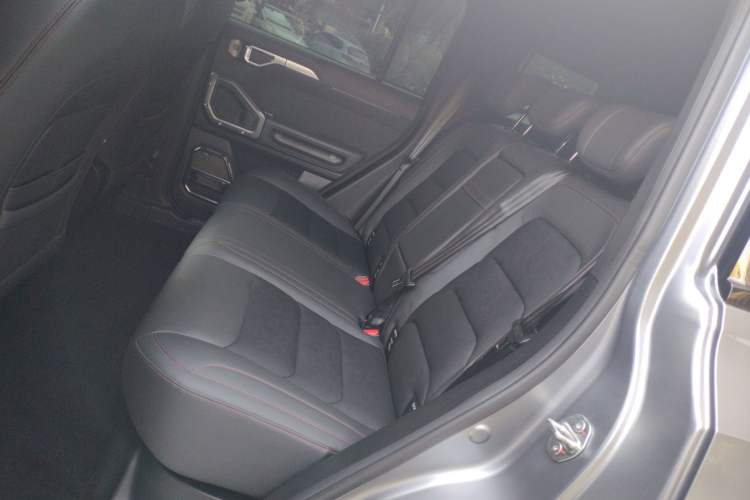 Used JETOUR Traveler 2023 2.0T All-Wheel Drive Conquer PRO
