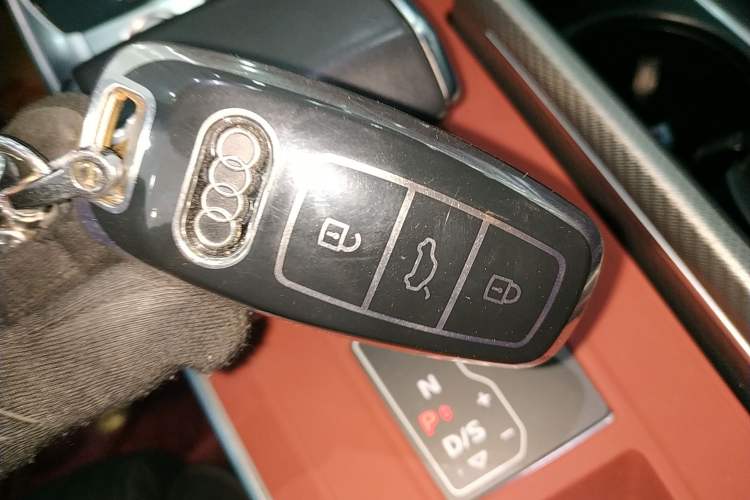 Used Audi A6L 2019 45 TFSI Prestige Elegant Edition
