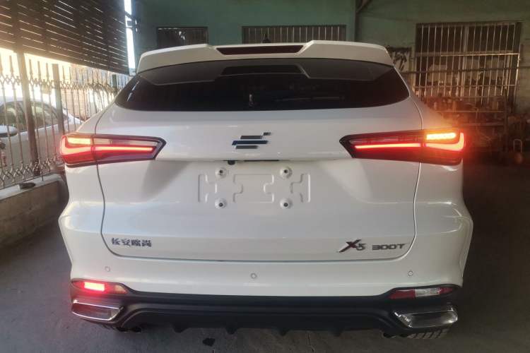 Used Oshan X5 2021 Revised Version 1.5T DCT Luxury Edition
