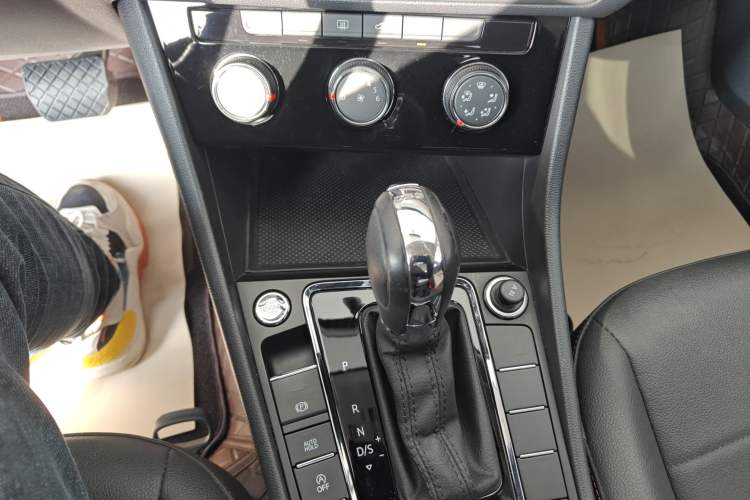 Used Volkswagen Bora 2021 280TSI DSG Elite Smart Connectivity Version
