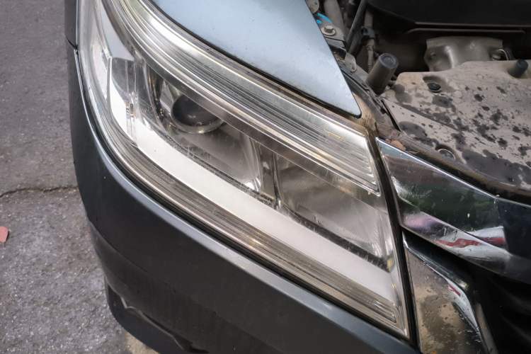 Used Honda Crider 2013 1.8L automatic luxury edition
