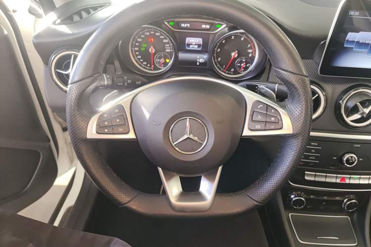 Used Mercedes-Benz GLA 2019 GLA 200 Dynamic Edition

