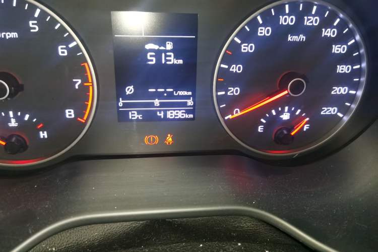 Used Kia K2 2017 Sedan 1.4L Manual Transmission 15th Anniversary Special Edition GLS
