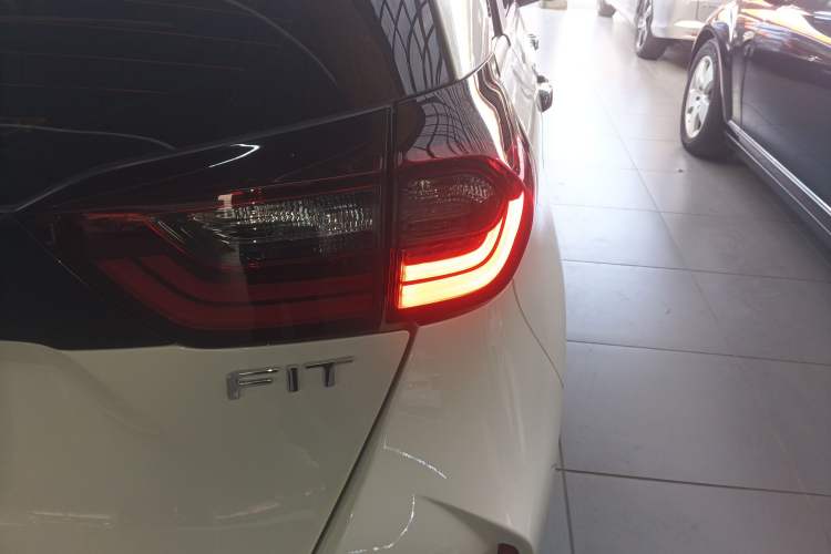 Used Honda Fit 2021 1.5L CVT Trendy Edition
