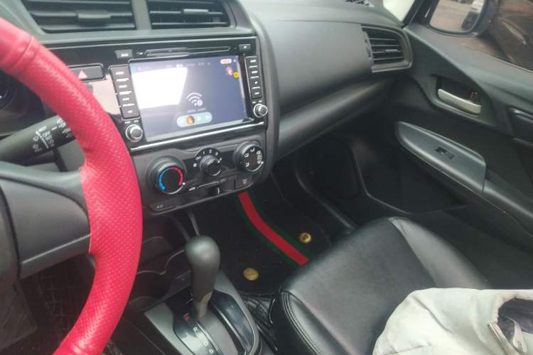 Used Honda Fit 2018 1.5L CVT Comfort Sunroof Version